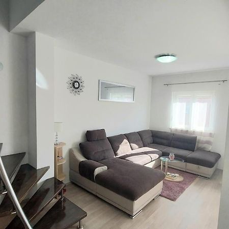 Kaštela Apartment Palada מראה חיצוני תמונה